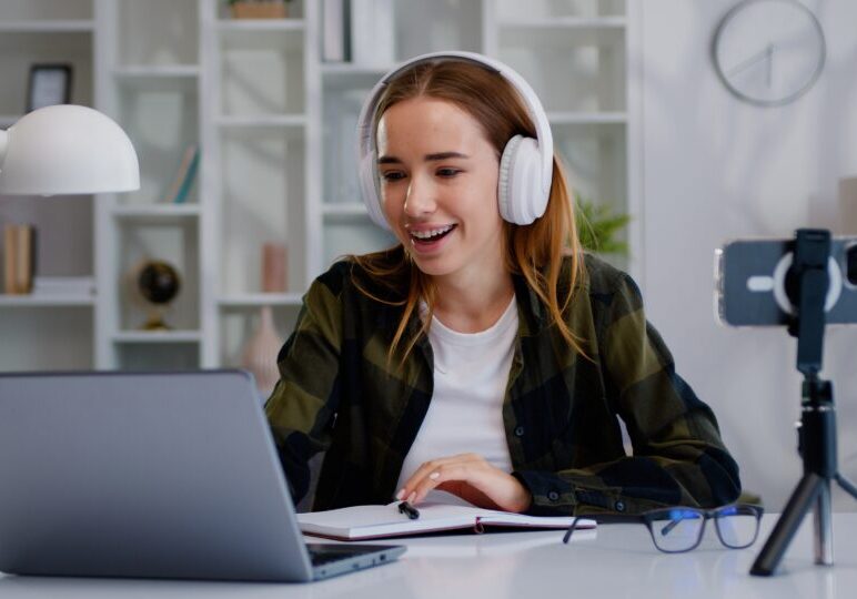 Smiling,Girl,Social,Media,Channel,Blogger,Content,Creator,Recording,Vlog